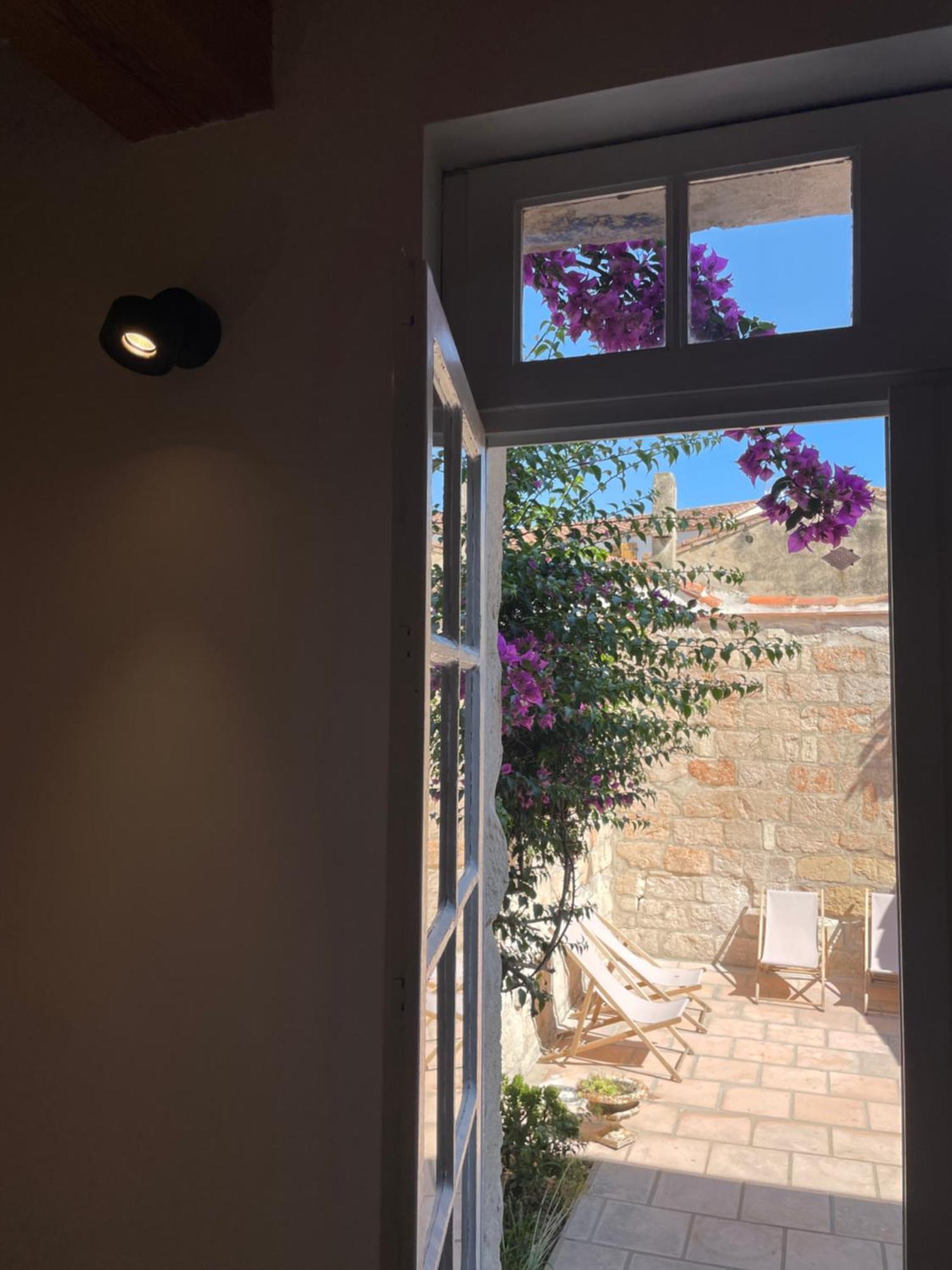 Maison De Maitre Proche Plage A Aigues-Mortes Esterno foto